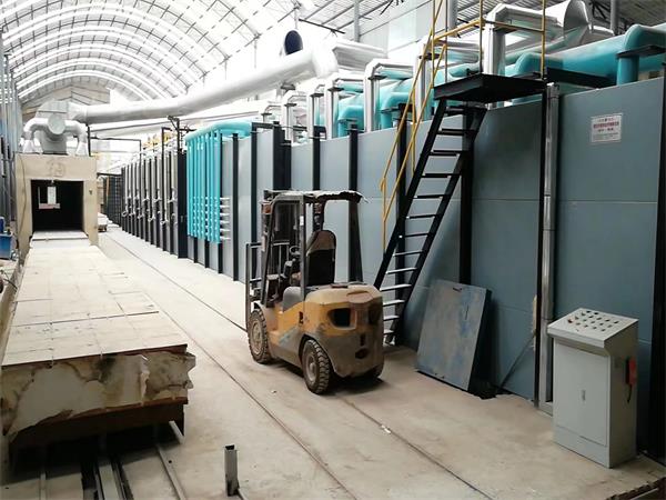 61.5×1.8米天然氣燒粘土磚新型節能隧道窯（設計溫度1450℃，能耗50m3/噸產品）